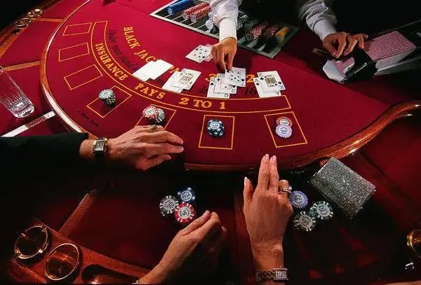 mm89 တိုက်ရိုက်ကာစီနို — Professional Live Dealer Studio